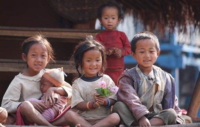Les enfants népalais vendus comme esclaves aux familles britanniques